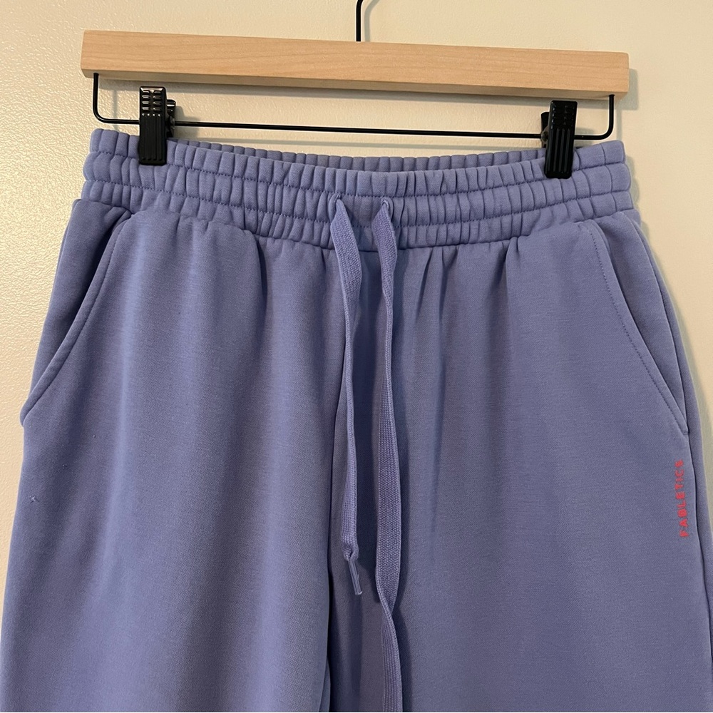 Fabletics | Eco Go-To Classic Sweatpants - Picture 6 of 14